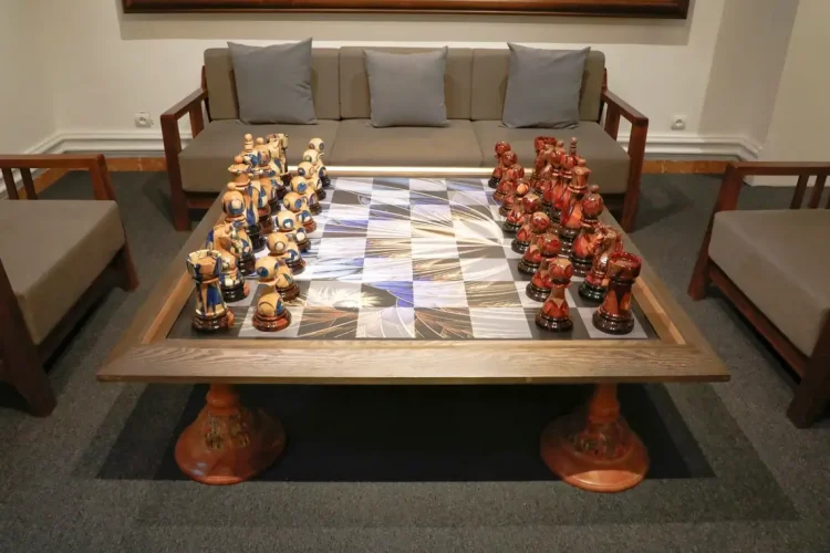 Full Set Giant Deluxe Chess Pieces with Board - High End Blended of Wood and Resin.