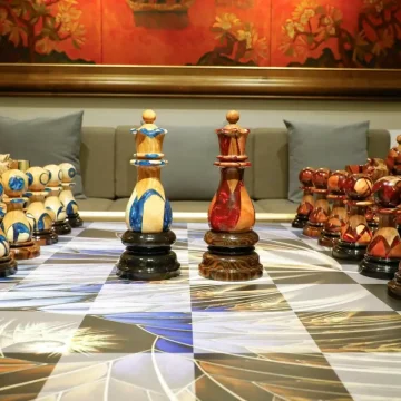 Full Set Giant Deluxe Chess Pieces with Board - High End Blended of Wood and Resin.